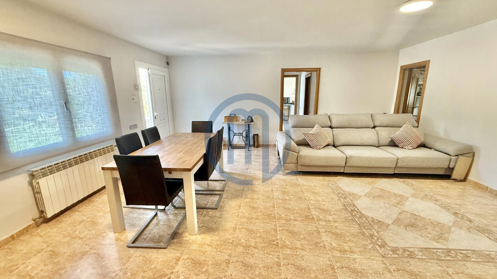 Living room of House or chalet for sale in Bigues i Riells del Fai  with Air Conditioner, Heating and Swimming Pool