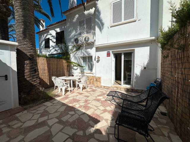 Casa-chalet en Alquiler en Carrer Òliba, -1 en El Palmar - Los Molinos