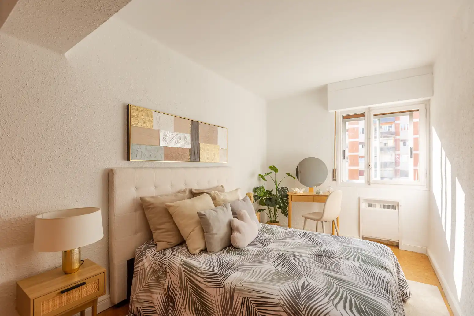 Schlafzimmer von Wohnung zum Verkauf in  Pamplona / Iruña mit Heizung und Balkon
