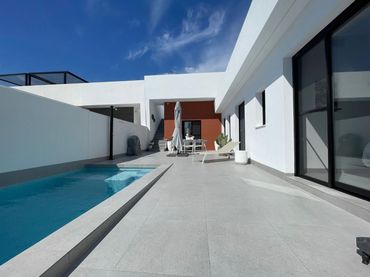 Maison avec piscine à vendre à N/A