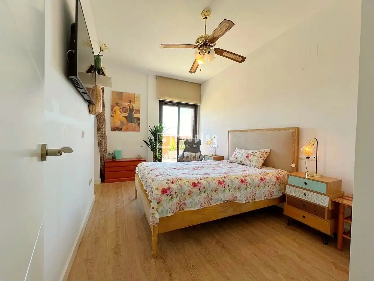Habitación de Ático en venta en Rincón de la Victoria con Aire acondicionado, Calefacción y Jardín privado