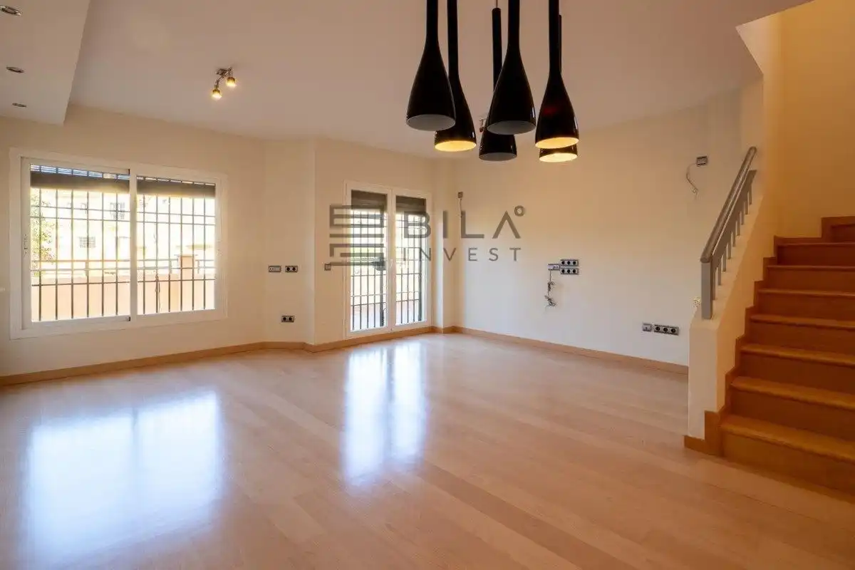 Villa avec piscine à vendre à Reina Isabel II, imagen 6