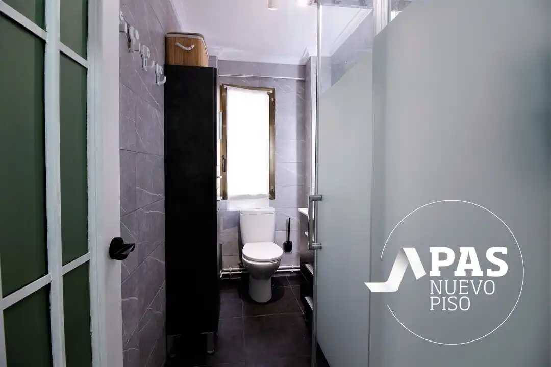 Bathroom of Flat for sale in Santander  with Heating
