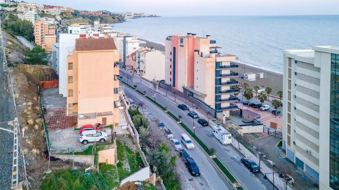 Flat for sale in Av. Carvajal, Las Gaviotas - Carvajal