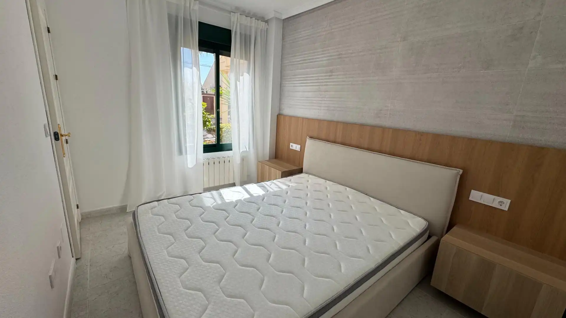 Schlafzimmer von Erdgeschoss zum Verkauf in Orihuela mit Terrasse, Möbliert und Gemeinschaftspool