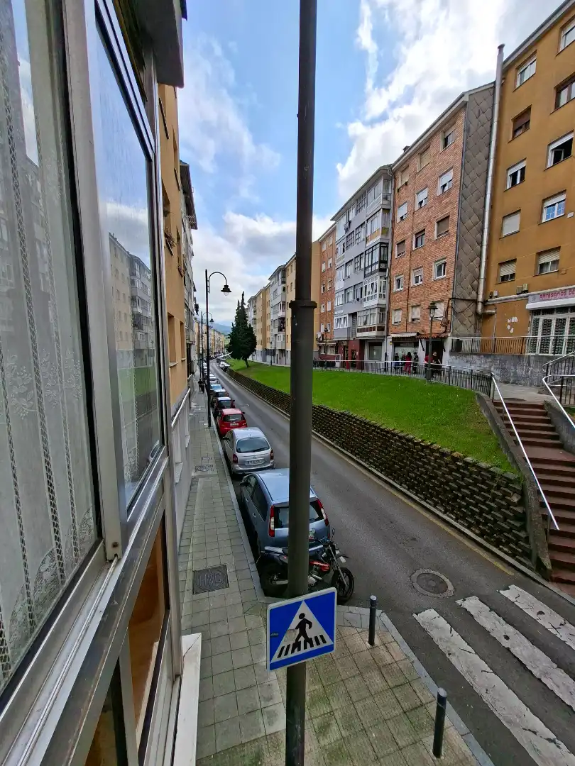 Exterior view of Flat for sale in Avilés  with Heating, Terrace and Furnished