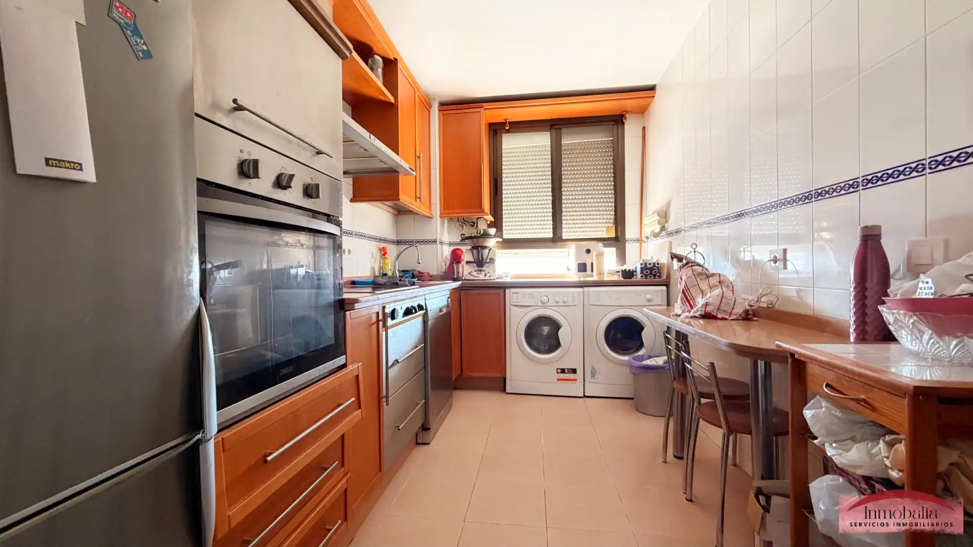 Cocina de Piso en venta en Sevilla con Aire acondicionado y Piscina comunitaria