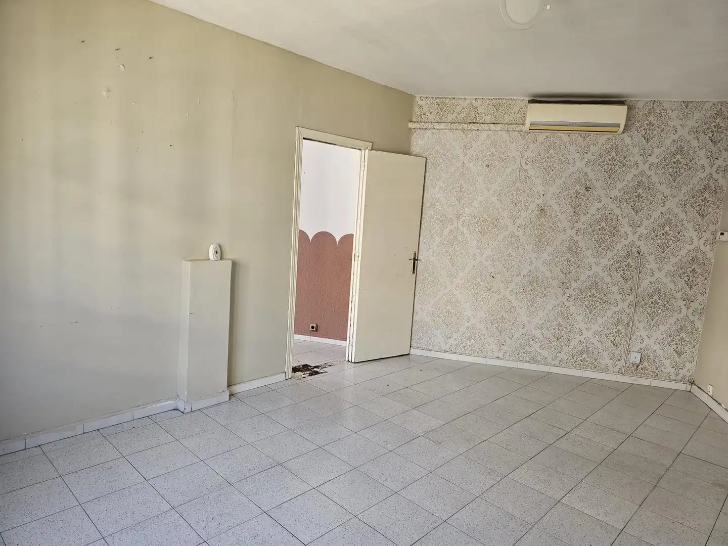 Bedroom of Flat for sale in Sant Andreu de la Barca  with Air Conditioner, Heating and Balcony