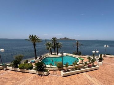 Pis amb balcó en venda a Playa del Galán