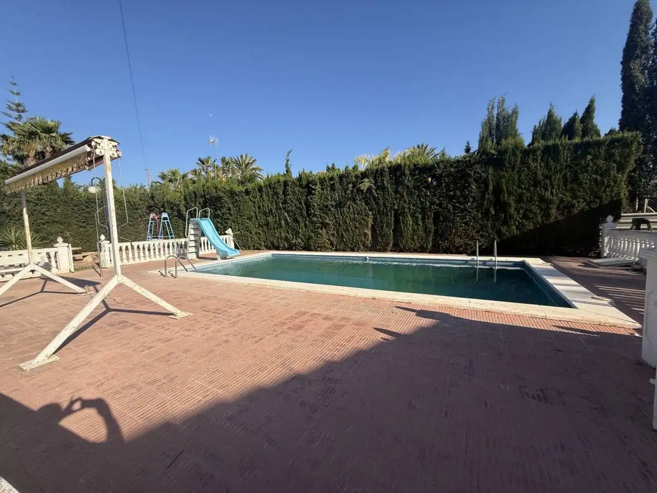 Piscina de Casa o chalet en venta en Elche / Elx con Aire acondicionado, Calefacción y Jardín privado