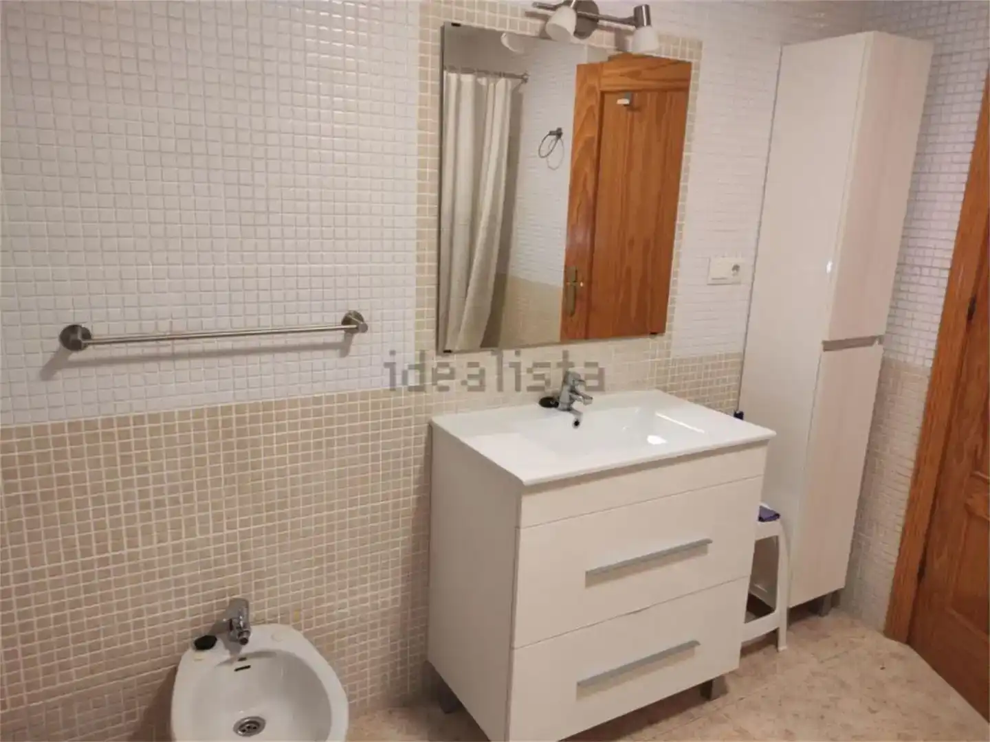 Baño de Casa adosada en venta en Gilena con Aire acondicionado y Amueblado