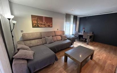 Living room of Flat for sale in Elche / Elx  with Air Conditioner and Balcony