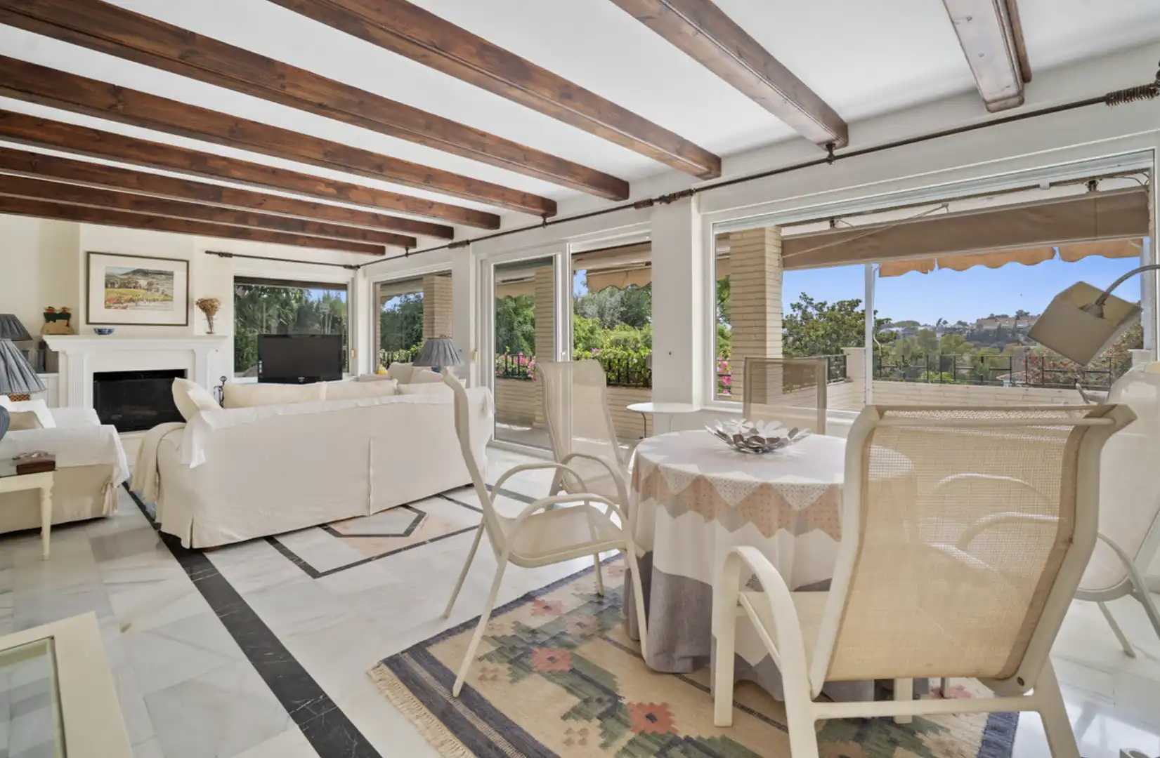 Villa con giardino in vendita a San Pedro de Alcántara, imagen 2