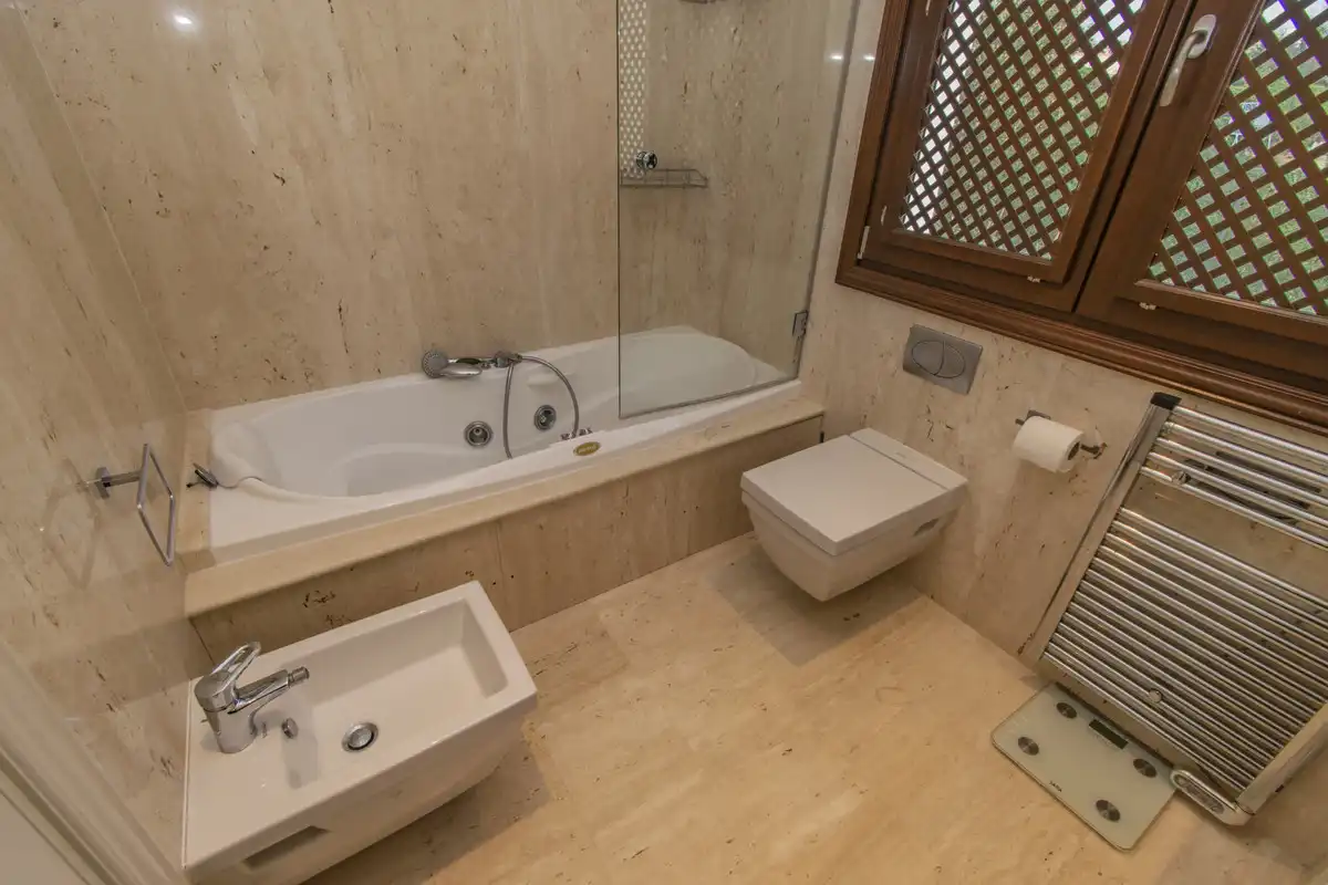 Piso con piscina en venta en Calle Parque Central 5, imagen 8