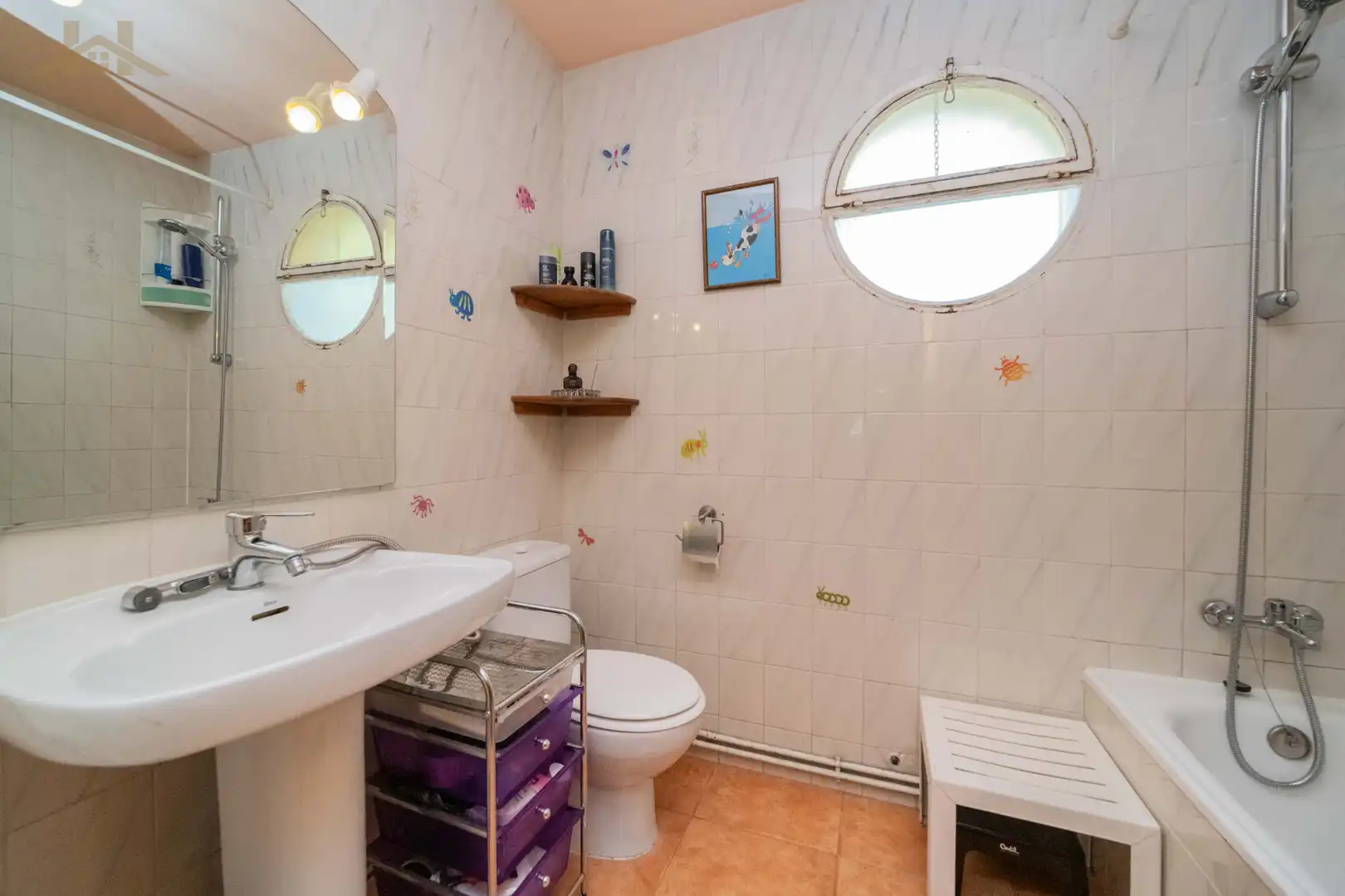 Bathroom of Detached homes for sale in Galapagar  with Air Conditioner, Heating and Private garden