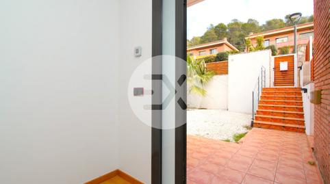 Foto 2 von Einfamilien-Reihenhaus zum Verkauf in El Poal, Castelldefels