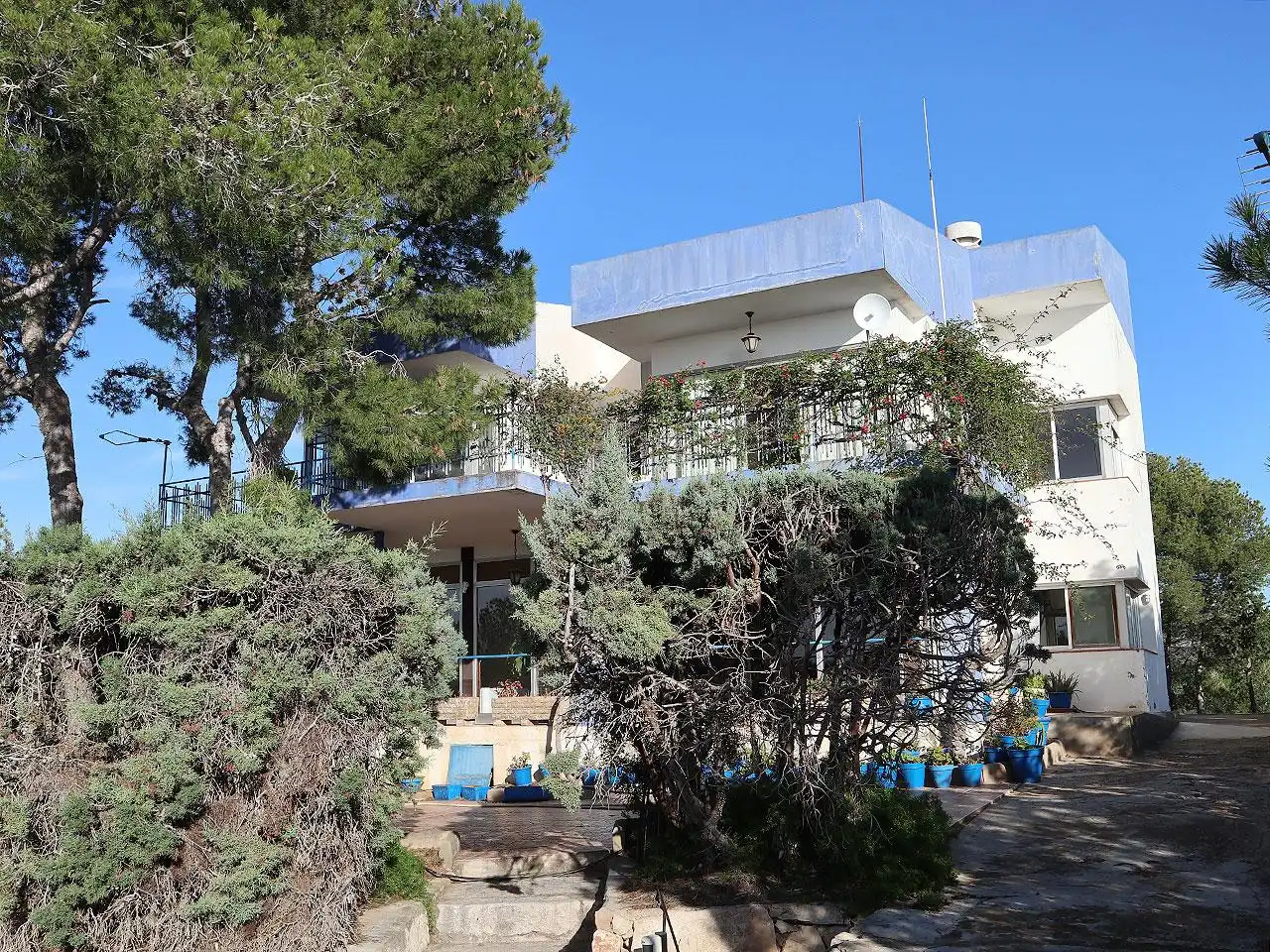 Vista exterior de Casa o xalet en venda en Alcanar amb Jardí privat, Terrassa i Piscina