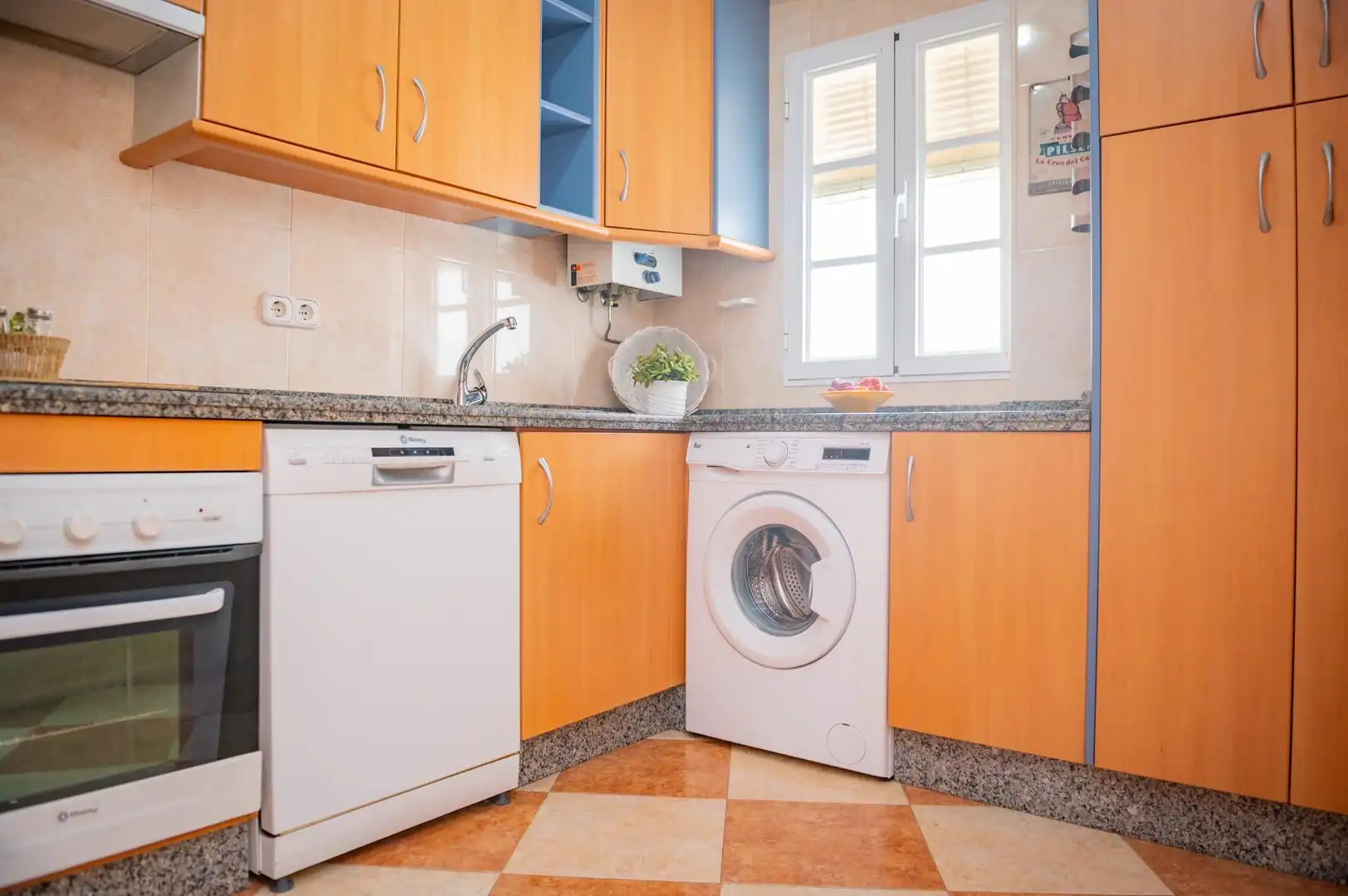 Cocina de Piso en venta en Antequera con Aire acondicionado