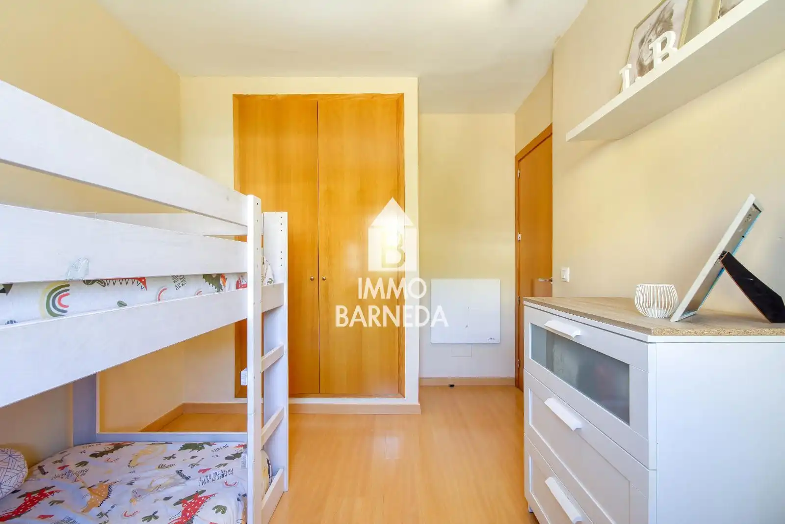 Habitación de Casa adosada en venta en Palau-saverdera con Aire acondicionado, Calefacción y Jardín privado