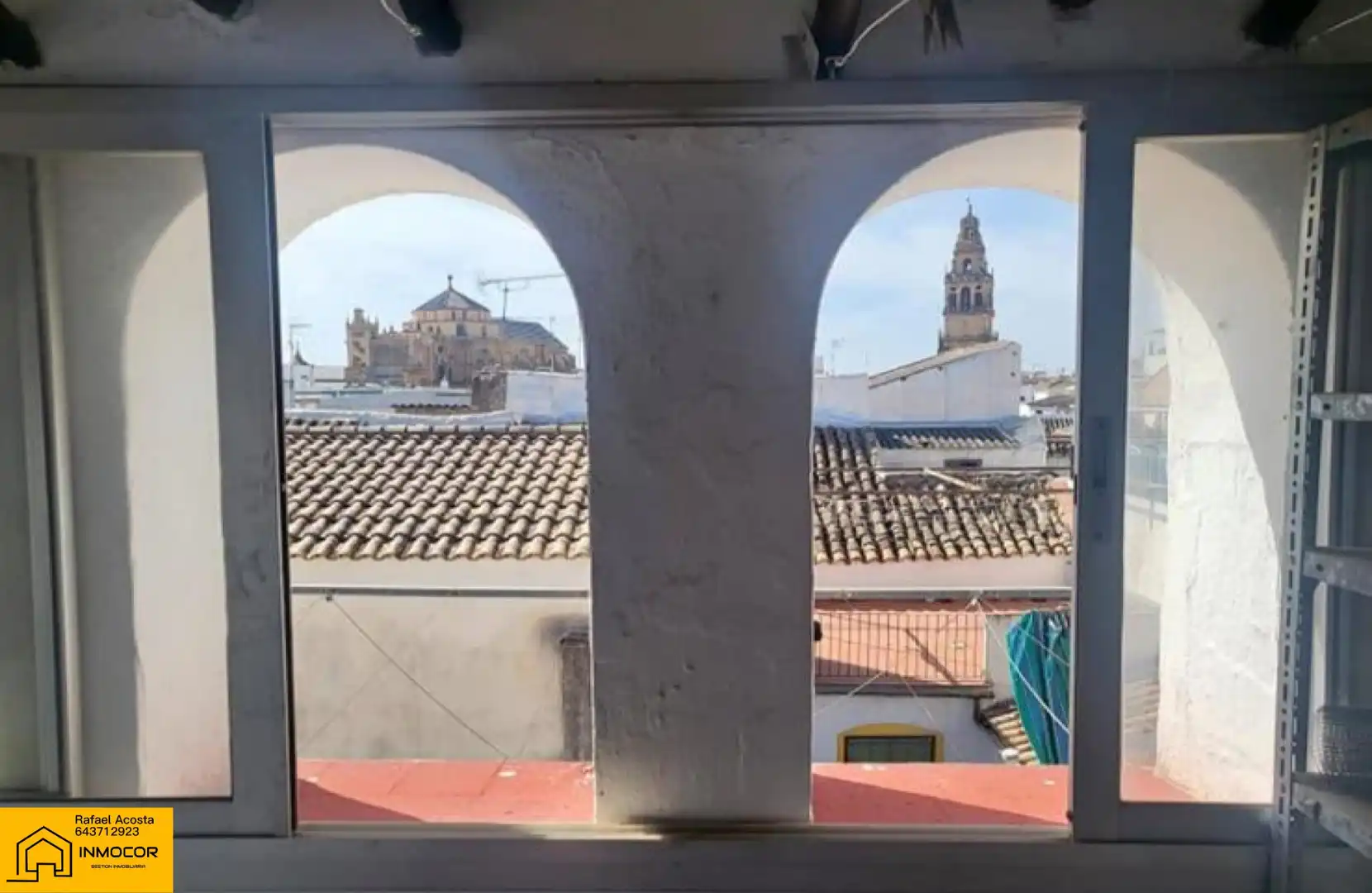 Exterior view of Detached homes for sale in Córdoba  with Air Conditioner and Terrace