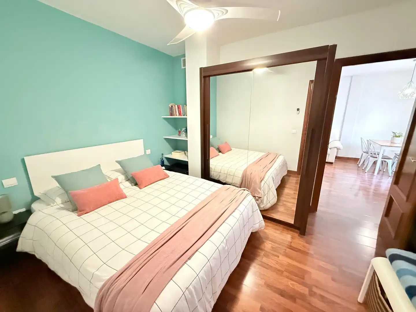 Habitación de Piso en venta en Málaga con Aire acondicionado, Parquet y Terraza