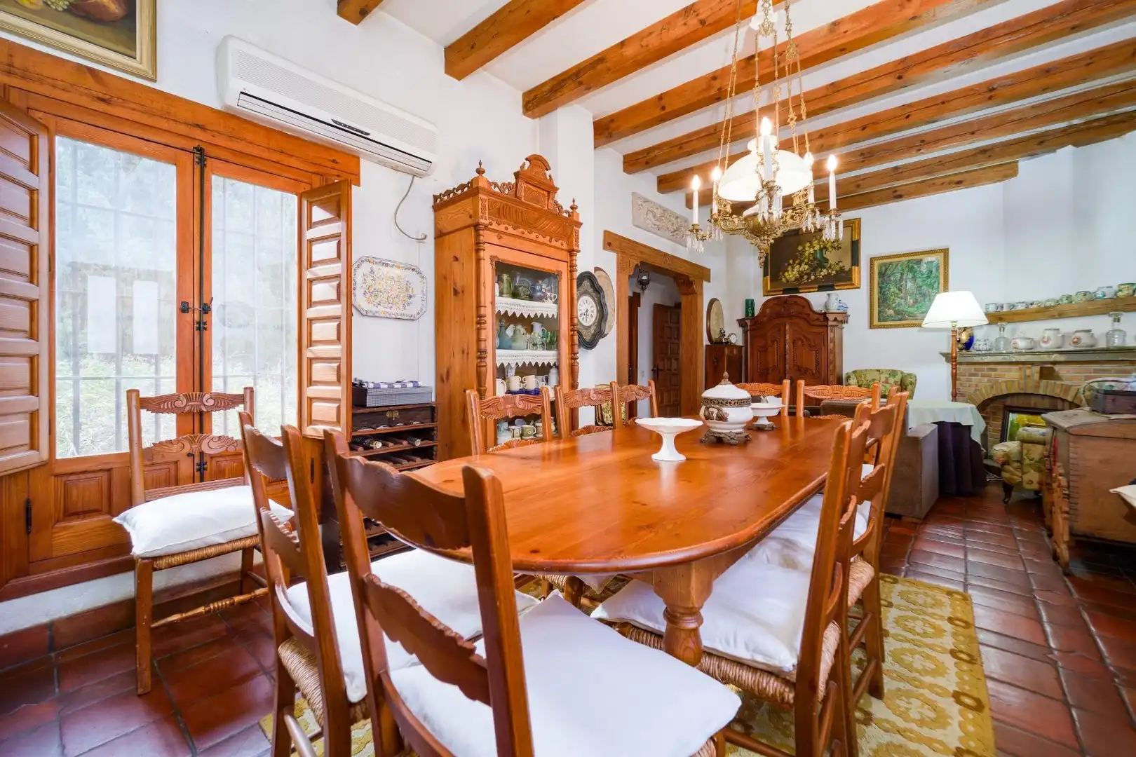 Comedor de Casa o chalet en venta en Granada con Aire acondicionado, Calefacción y Jardín privado