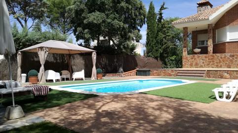 Foto 3 de Casa o xalet en venda a El Robledal, Villalbilla