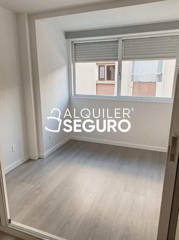 Bedroom of Study to rent in  Madrid Capital  with Air Conditioner and Furnished