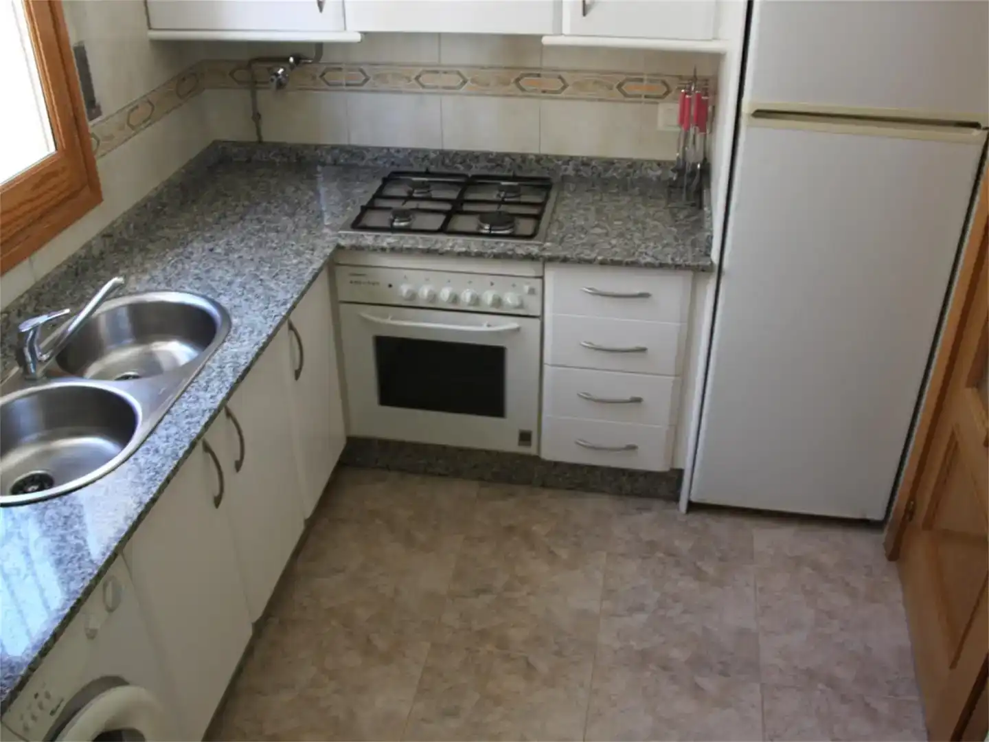 Küche von Maisonette zum Verkauf in Castril mit Abstellraum, Möbliert und Balkon