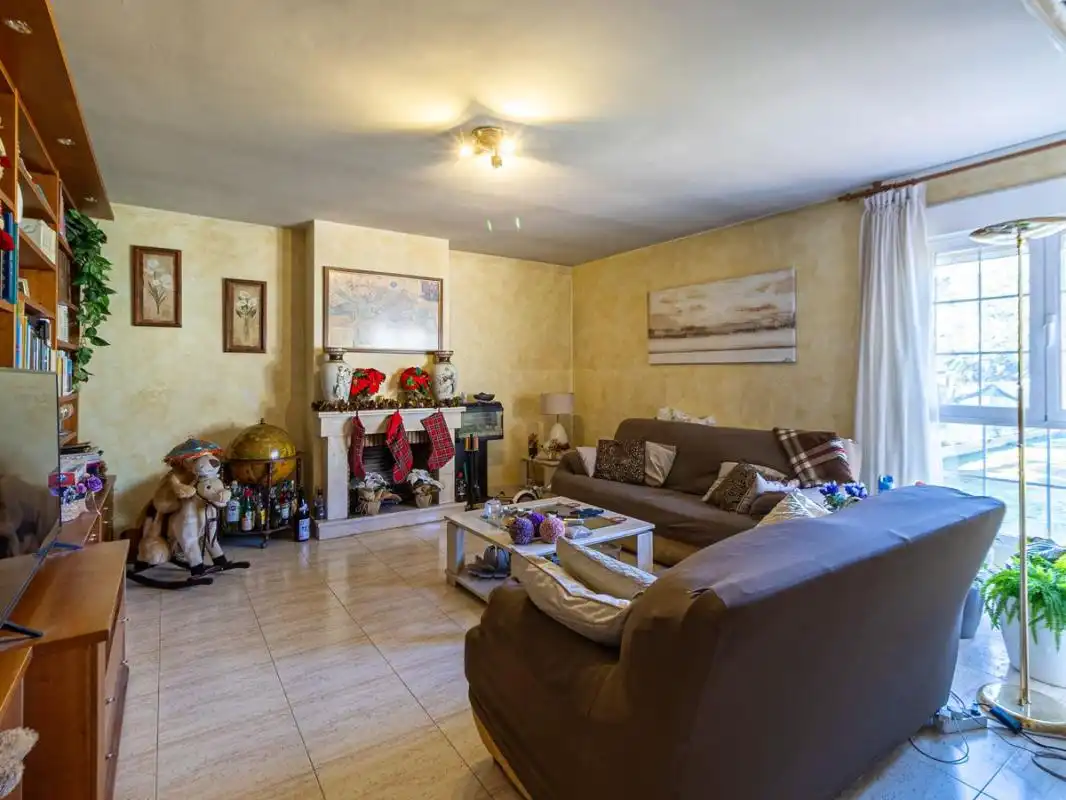 Casa a schiera con terrazza in vendita a C. Feroe, imagen 5