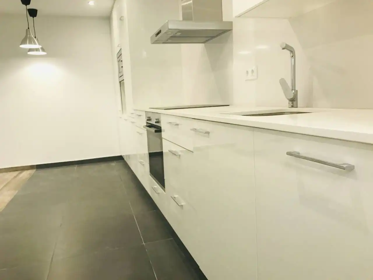 Küche von Wohnung zum Verkauf in Barcelona mit Klimaanlage