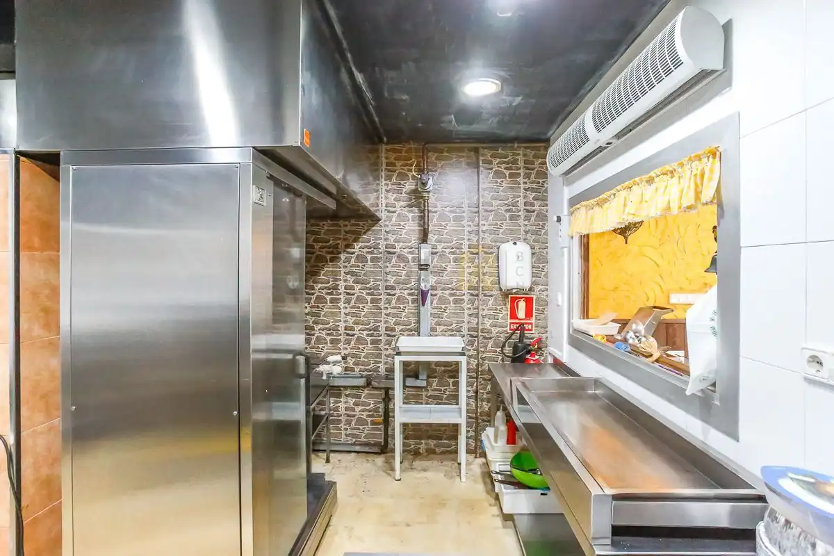 Business premises for sale in La Geltrú - Sant Jordi, imagen 18