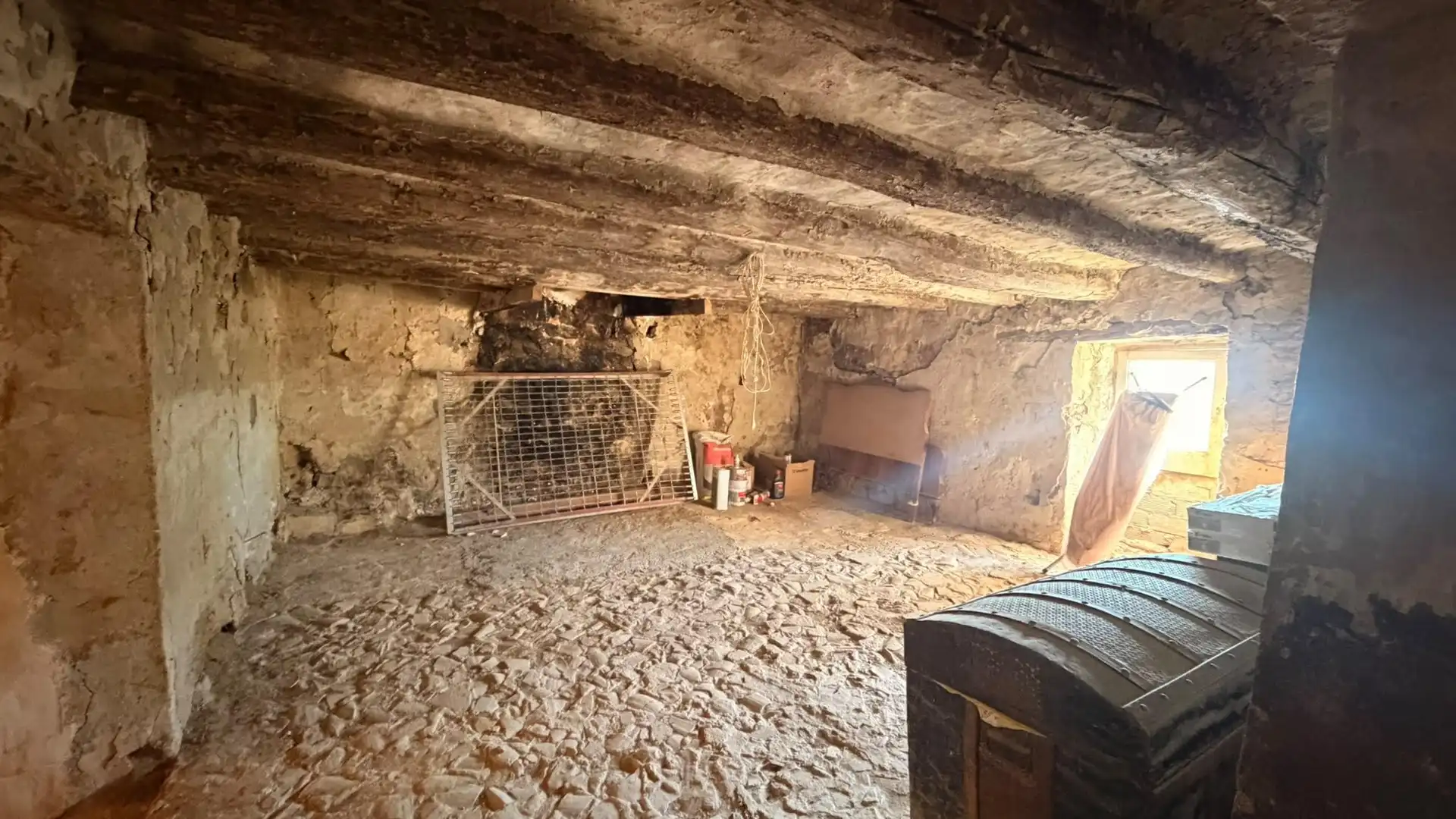 Casa aparellada amb jardí en venda a Ontiñena, imagen 13