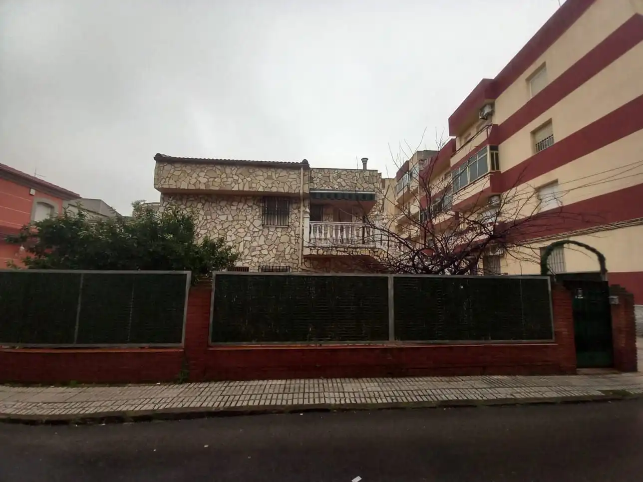 Casa con terrazza in vendita a Linarejos, imagen 2