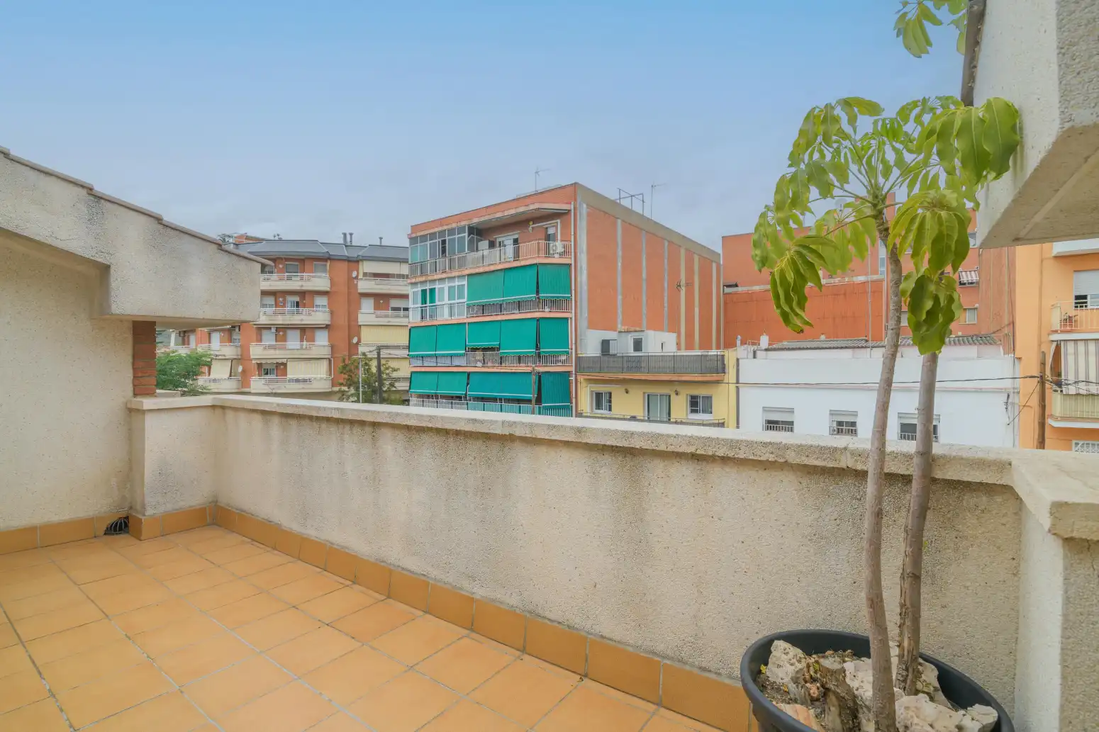 Casa adosada en venda a Torrent Ballester