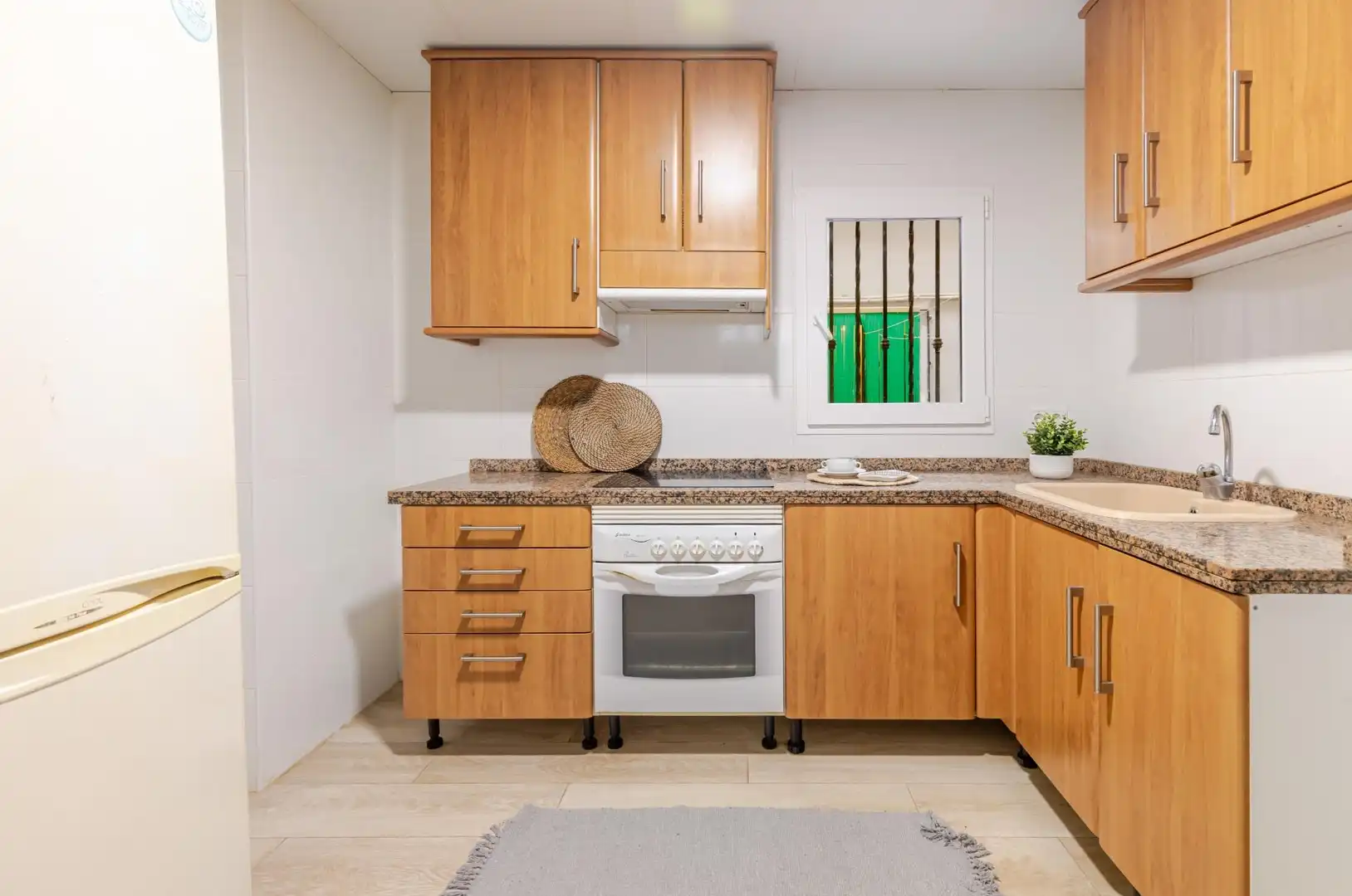 Cocina de Planta baja en venta en Alginet con Alarma