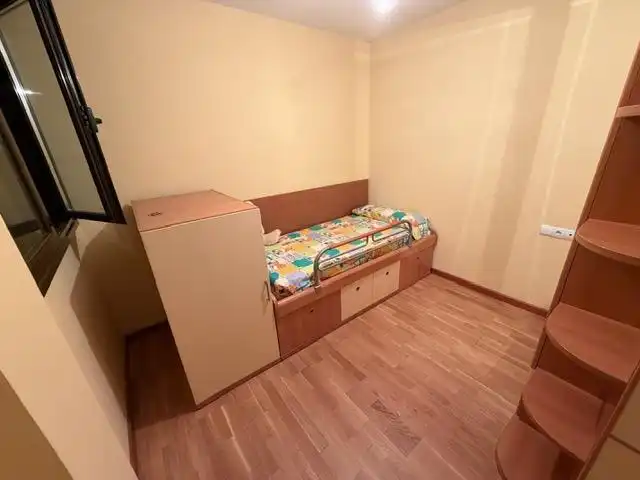 Habitación de Apartamento en venta en Onzonilla con Calefacción y Parquet