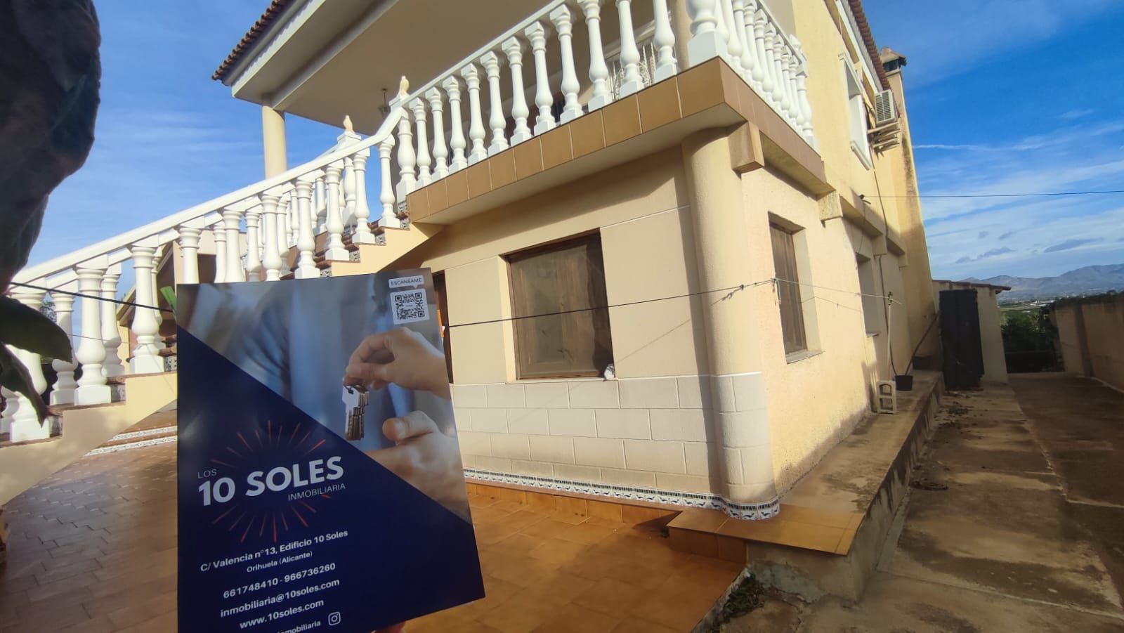 Exterior view of House or chalet for sale in Orihuela  with Air Conditioner, Heating and Private garden