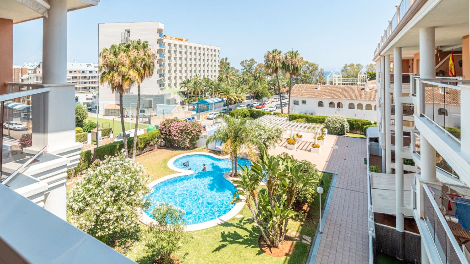 Dormitori de Apartament en venda en Dénia amb Aire condicionat, Calefacció i Jardí privat