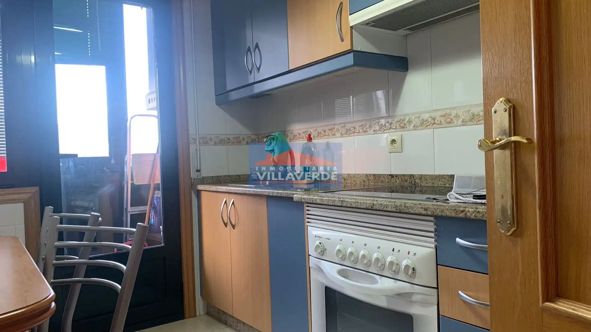 Kitchen of Flat for rent in Cangas   with Furnished, TV and Balcony