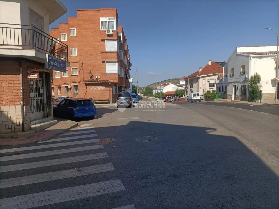 Flat for sale in Torres de la Alameda