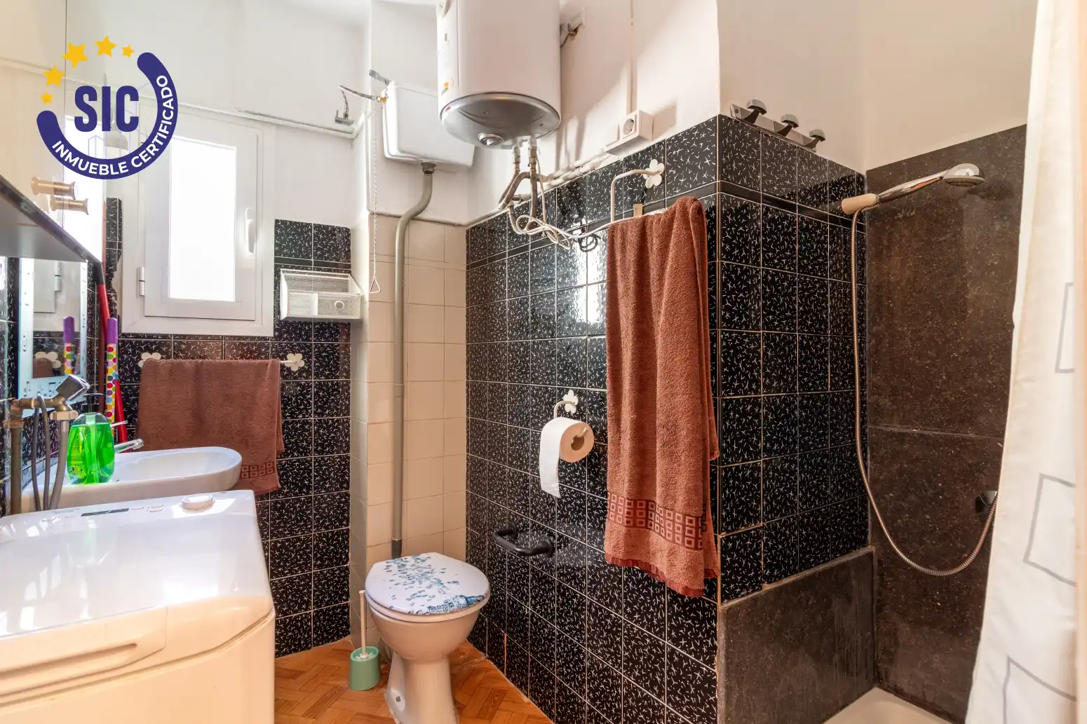 Badezimmer von Wohnung zum Verkauf in Sagunto / Sagunt mit Balkon