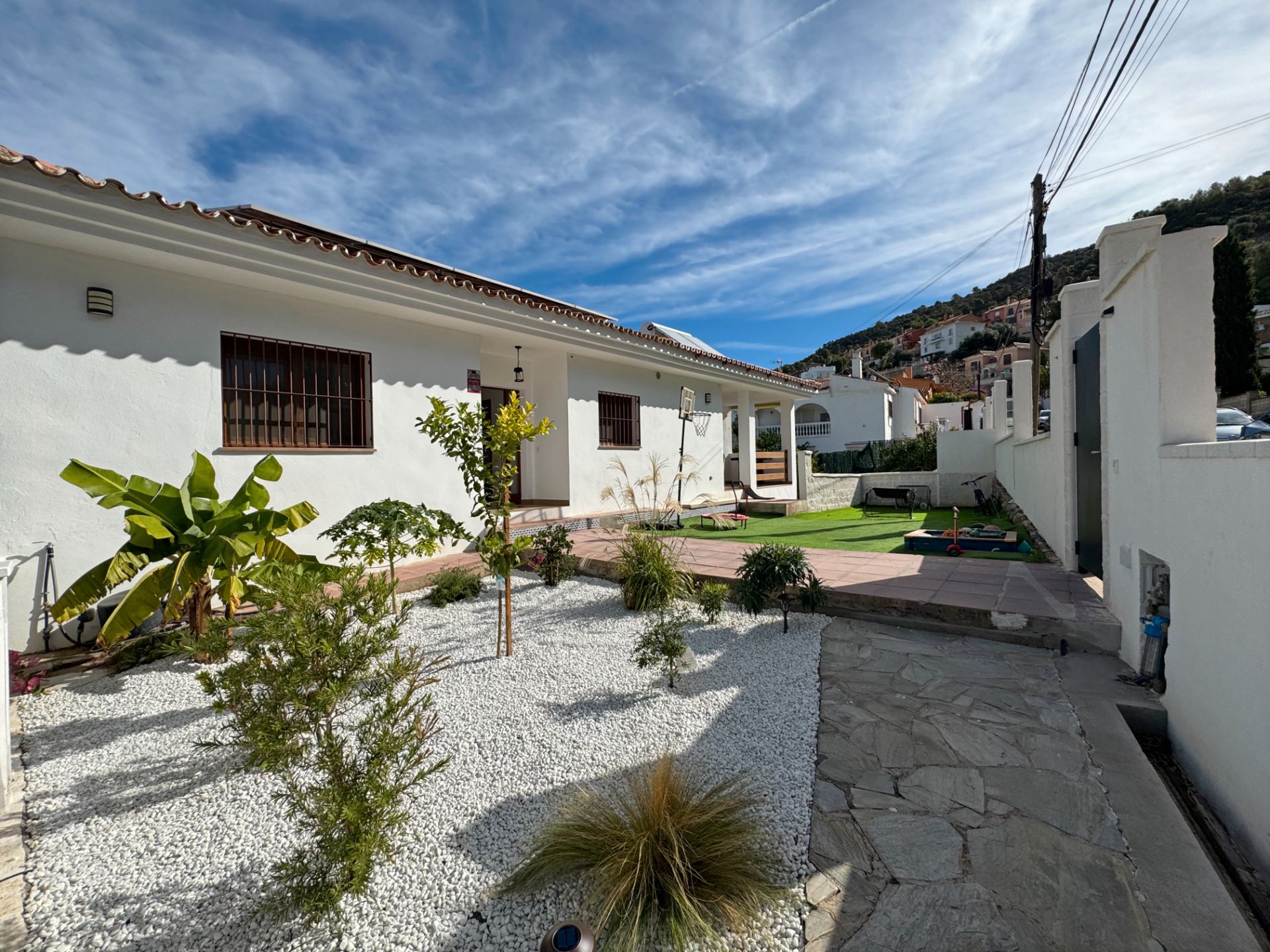 Exterior view of House or chalet for sale in Alhaurín de la Torre  with Air Conditioner, Heating and Private garden