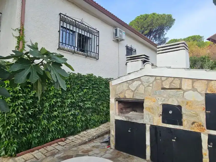 Vista exterior de Casa o chalet en venta en Almorox, Toledo