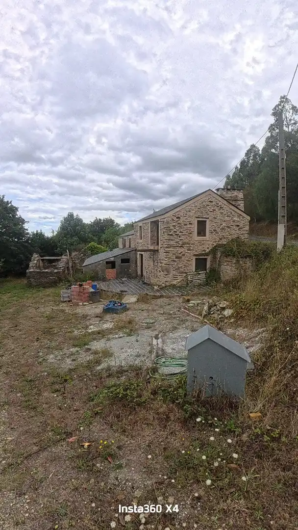 Maison rustique avec jardin à vendre à Lugar A VEIGA, imagen 2