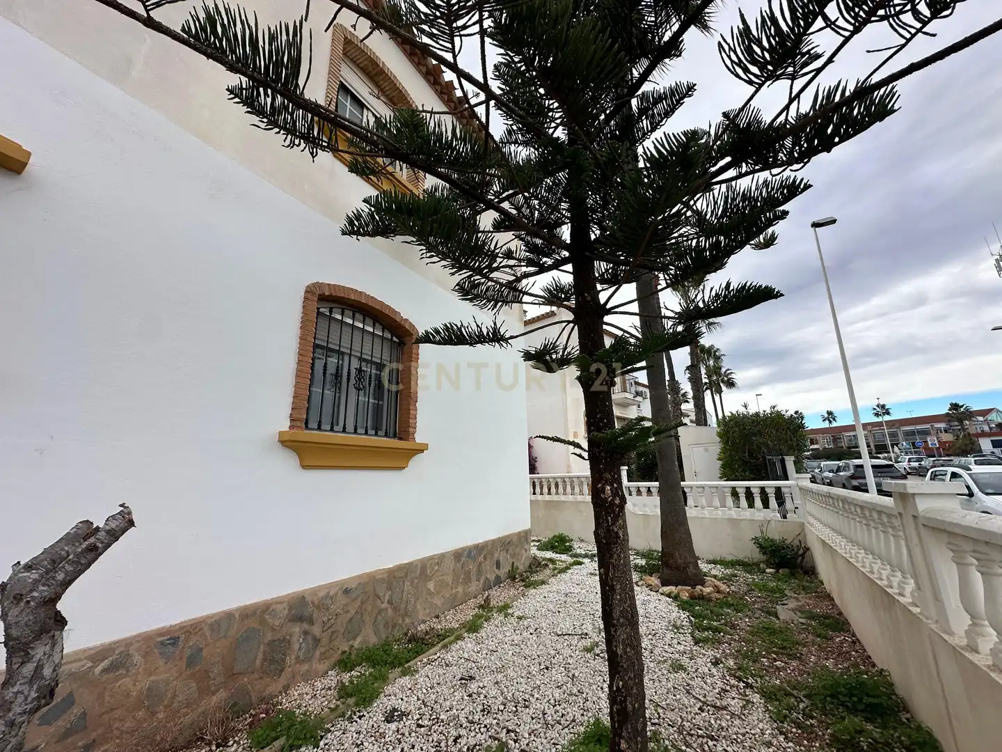 Vista exterior de Piso en venta en Orihuela con Piscina comunitaria