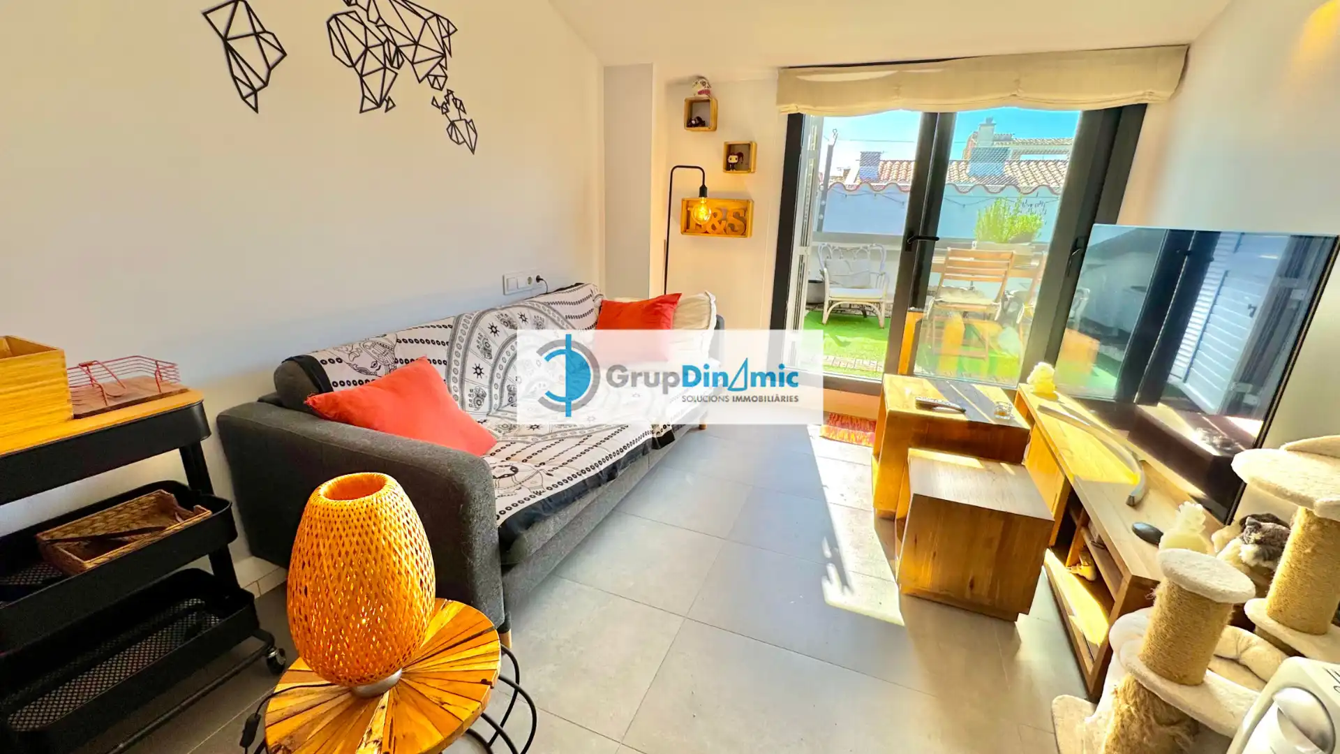 Sala de estar de Dúplex en venta en Palamós con Calefacción, Terraza y Amueblado