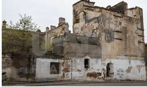 Vista exterior de Edificio en venta en Velada