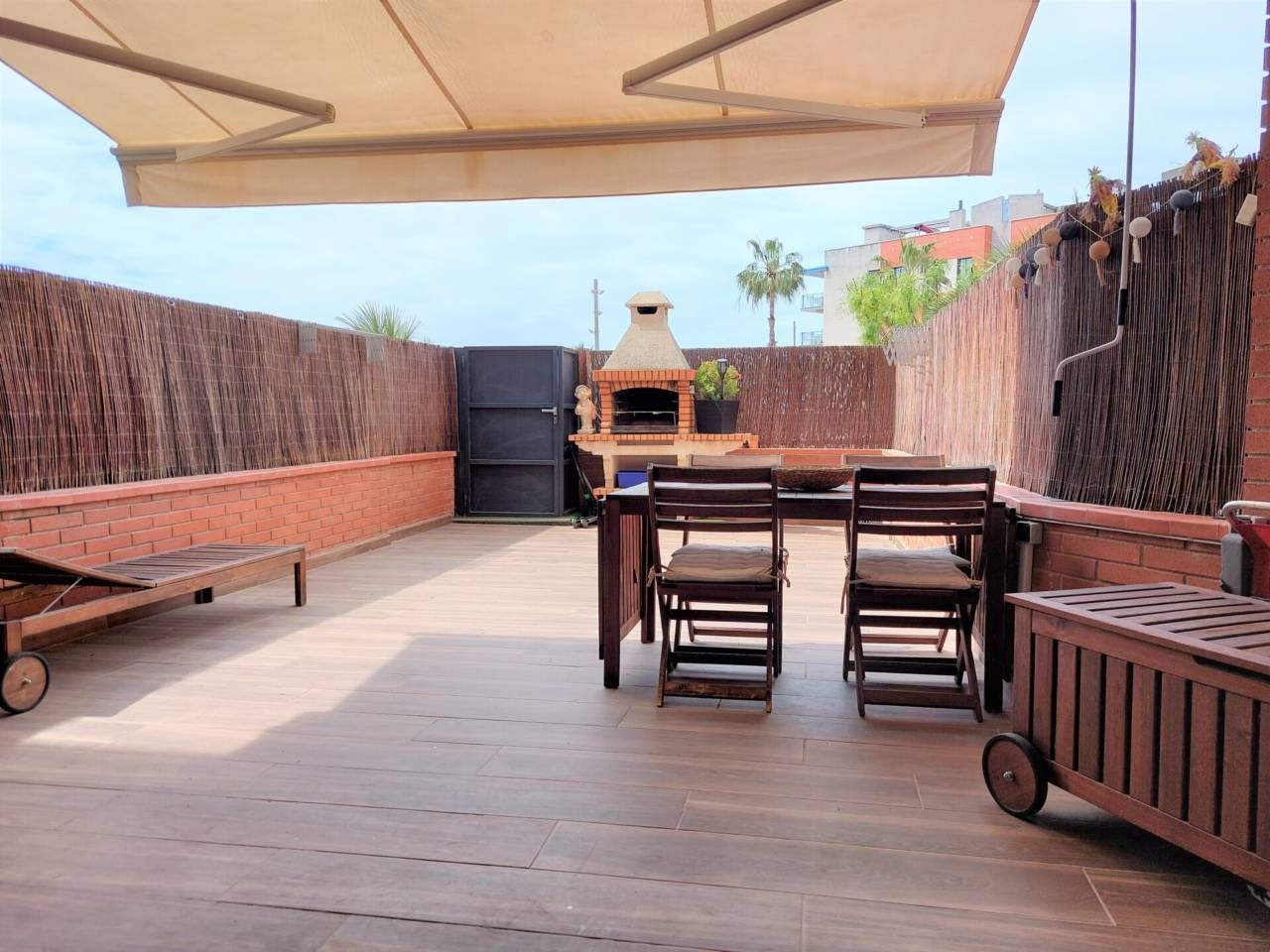 Terraza de Piso en venta en Cubelles con Aire acondicionado, Calefacción y Jardín privado