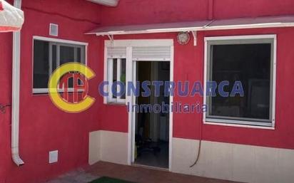 Exterior view of House or chalet for sale in Talavera de la Reina  with Air Conditioner and Terrace